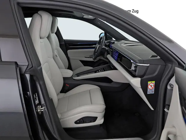 Porsche Macan 4