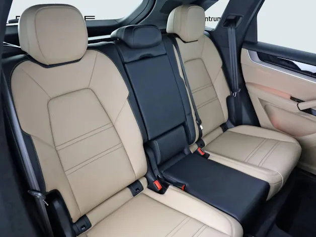 Porsche Cayenne S E-Hybrid Black Edition