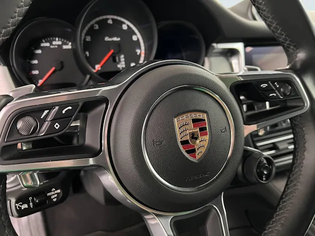 Porsche Macan Turbo