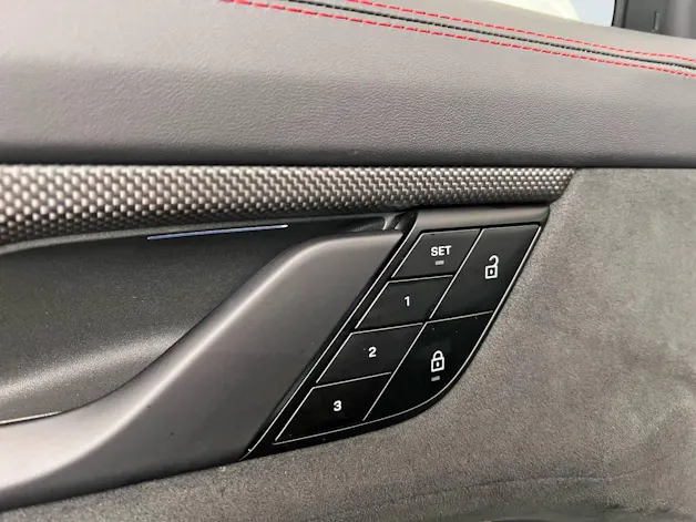 Porsche Taycan GTS Sport Turismo