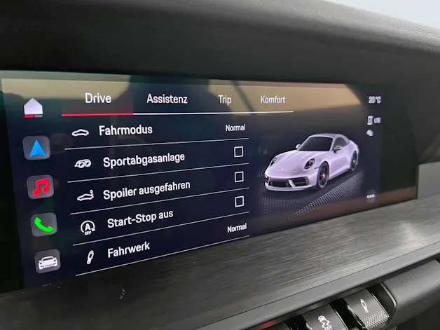 Porsche 911 Carrera 4 GTS Cabriolet