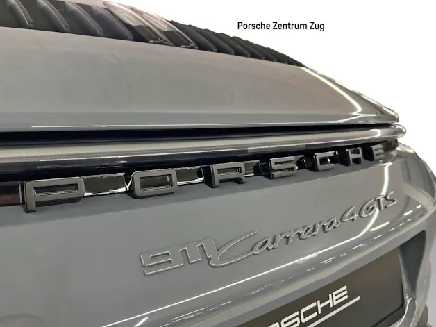 Porsche 911 Carrera 4 GTS Cabriolet