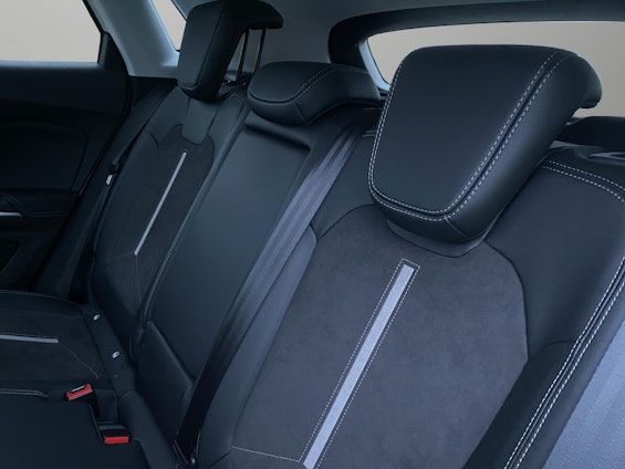 Vehicle image 6 Vehicle image 6