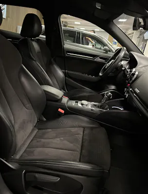 Audi S3 Sportback 2.0 T FSI quattro S-Tronic