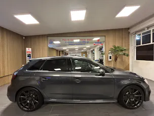 Audi S3 Sportback 2.0 T FSI quattro S-Tronic