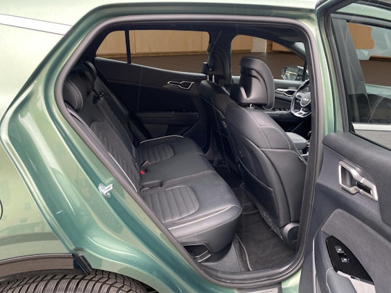 Vehicle image 12 Vehicle image 12