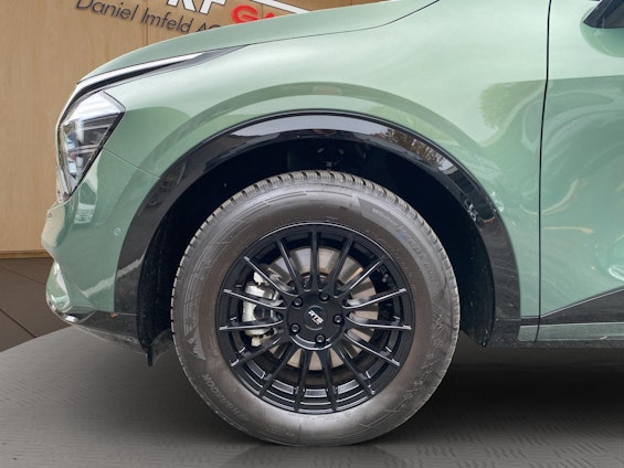 Vehicle image 13 Vehicle image 13