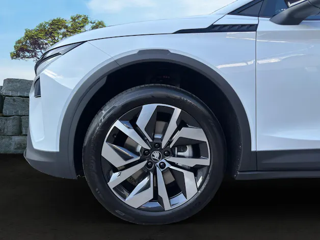 Škoda Elroq 85x Sportline 4x4