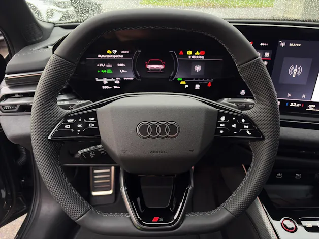 Audi A6 Avant e-hybrid quattro 220 kW S tronic