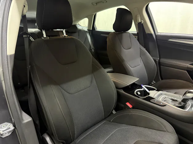 Ford Mondeo 2.0 TDCi Titanium PowerShift