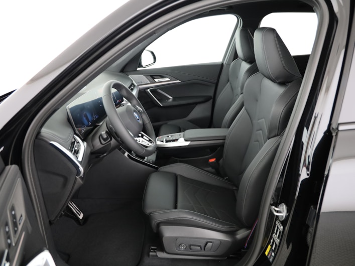 Vehicle image BMW X1