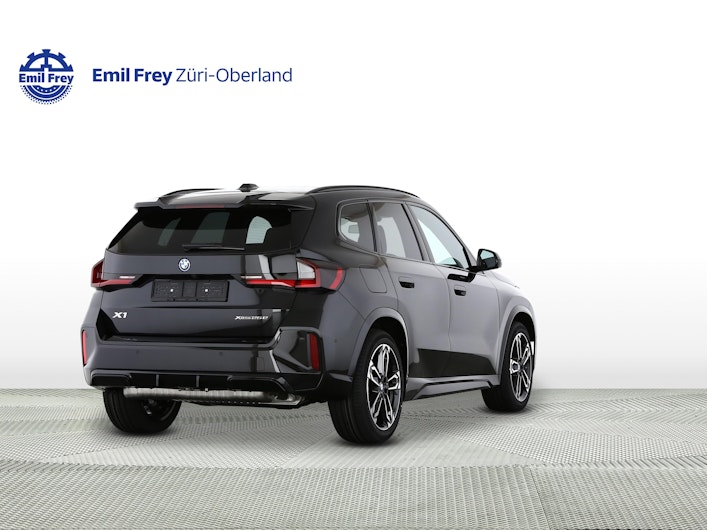 Vehicle image BMW X1