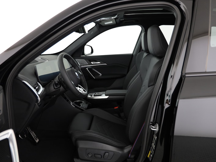 Vehicle image BMW X1