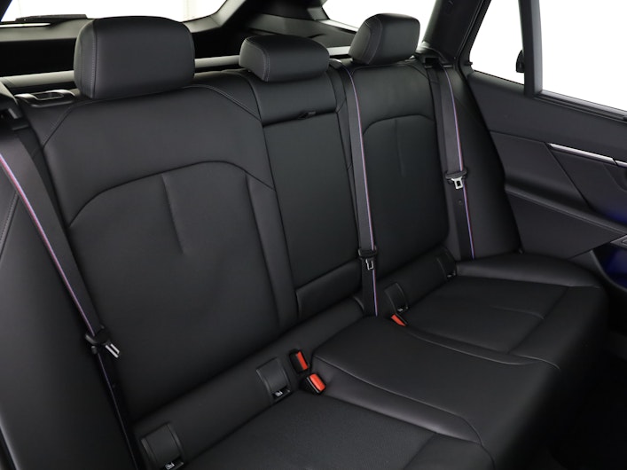 Vehicle image BMW M5