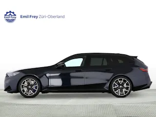 BMW M5 xDrive Touring