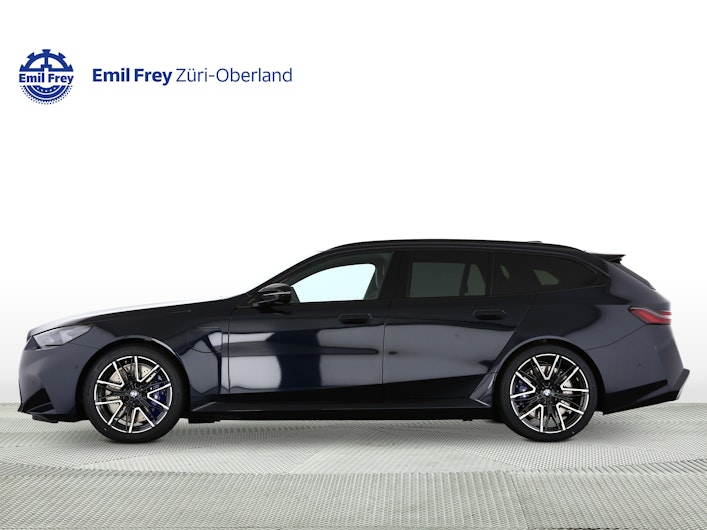 Vehicle image BMW M5