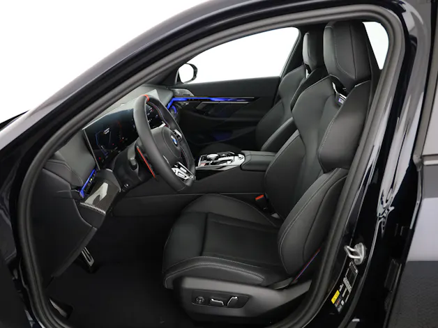 BMW M5 xDrive Touring