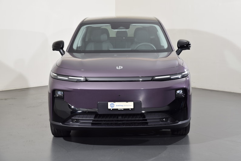 Vehicle image LEAPMOTOR B10