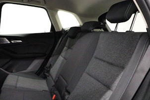 Vehicle image BMW 218i Active Tourer