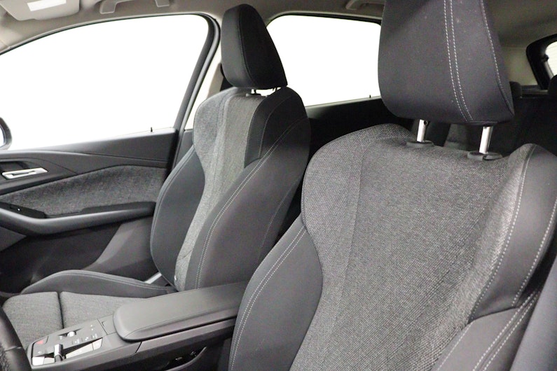 Vehicle image BMW 2 SERIES