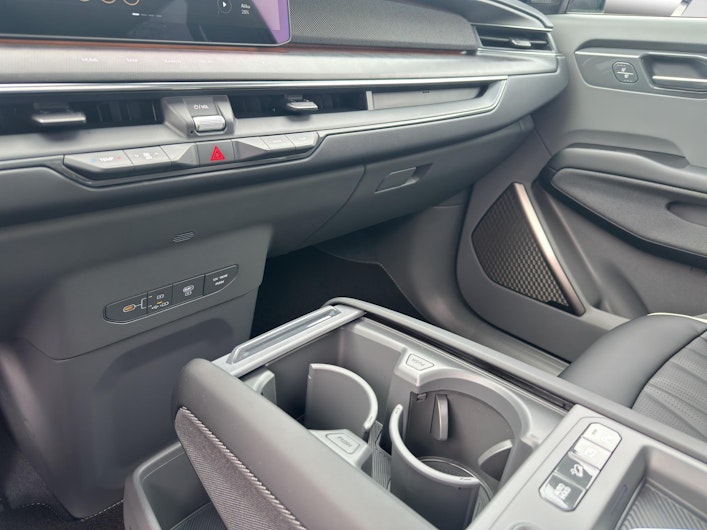 Vehicle image KIA EV9