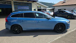 VOLVO V60 2.0 T6 Mome. R-Design AWD S/S