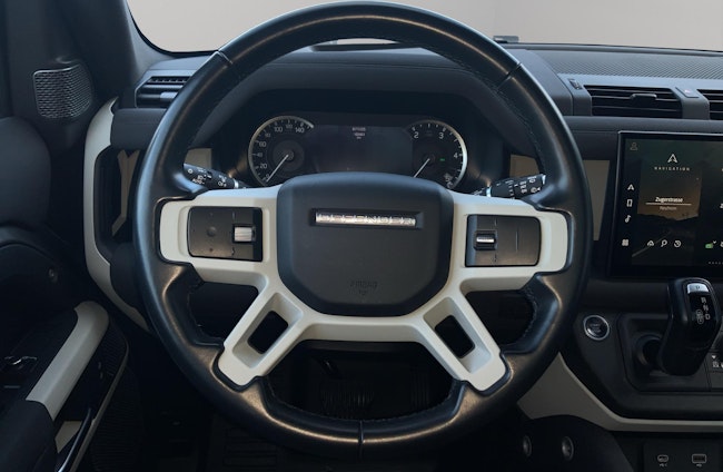 Vehicle image 9 Vehicle image 9