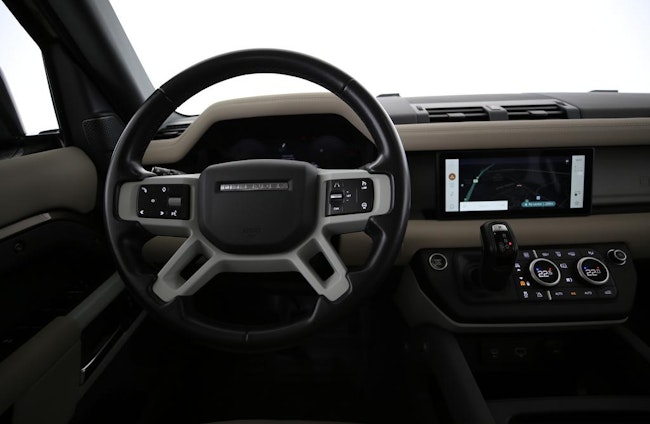 Vehicle image 4 Vehicle image 4