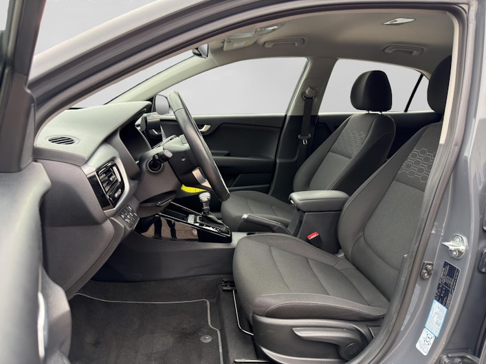 Vehicle image KIA RIO