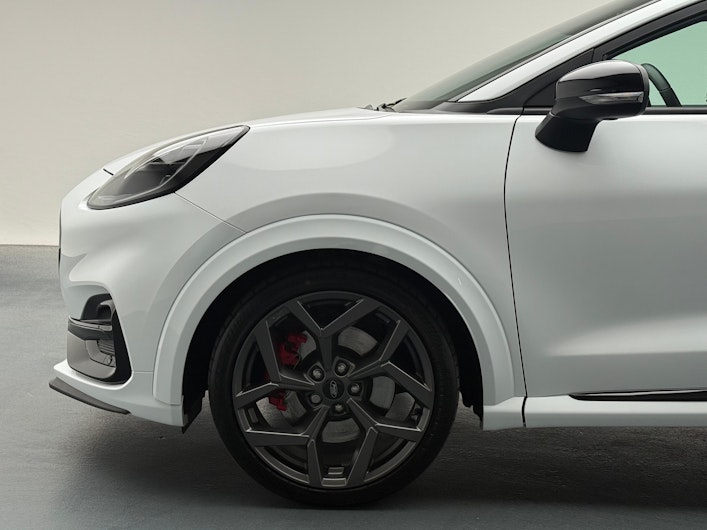 Vehicle image FORD PUMA