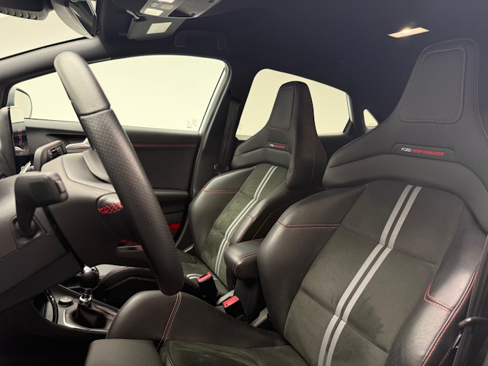 Vehicle image FORD PUMA