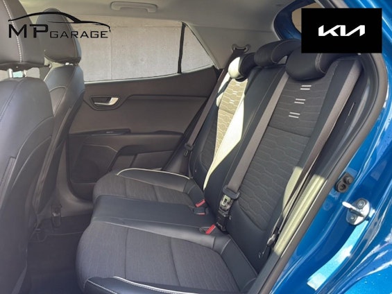 Vehicle image 9 Vehicle image 9