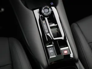 Alfa Romeo Junior 1.2 Ibrida Q4