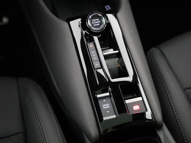 Alfa Romeo Junior 1.2 Ibrida Q4
