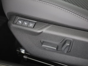 Vehicle image ALFA ROMEO Junior 1.2 Ibrida Q4