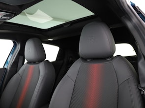 Vehicle image ALFA ROMEO Junior 1.2 Ibrida Q4