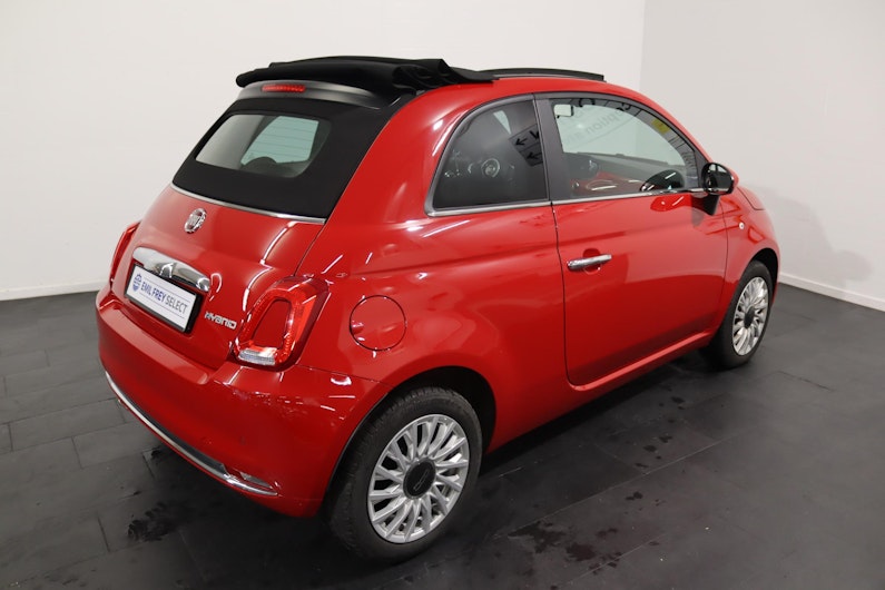 Vehicle image FIAT 500
