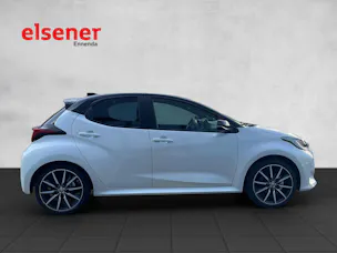 Toyota Yaris 1.5 VVT-i HSD GR Sport