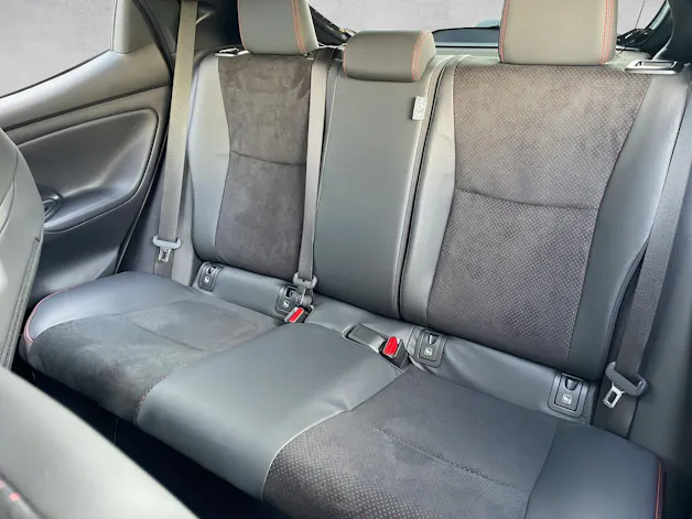 Toyota Yaris 1.5 VVT-i HSD GR Sport