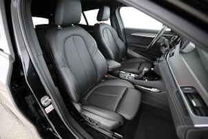 Vehicle image BMW X2 25e xDrive