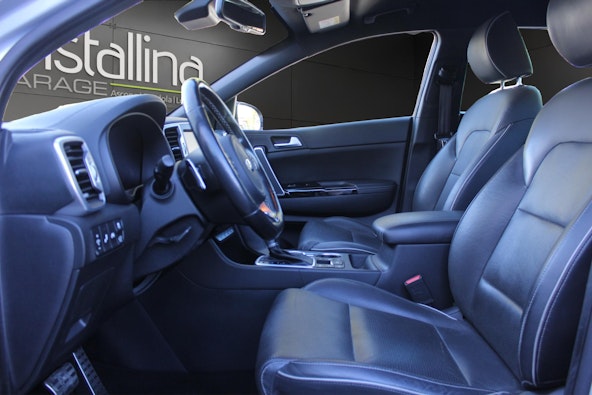 Vehicle image 6 Vehicle image 6