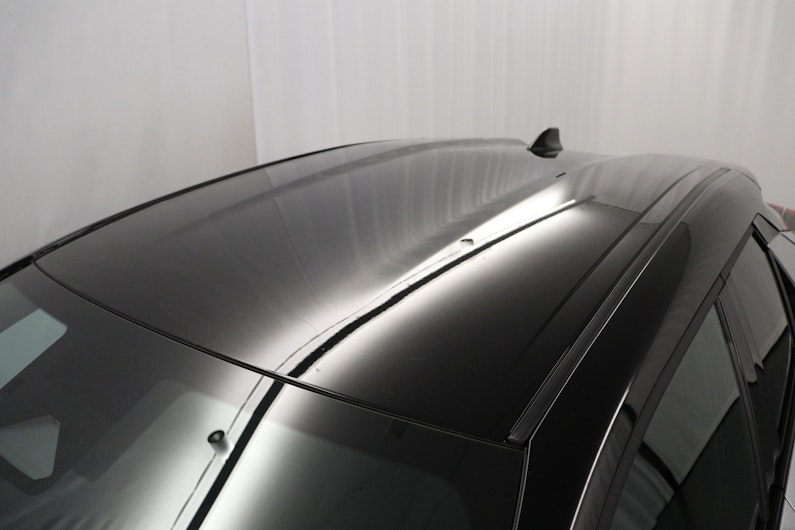 Vehicle image TOYOTA C-HR