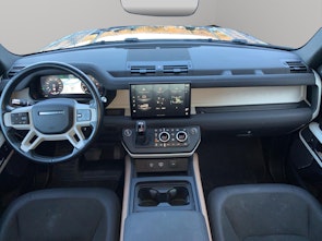 Vehicle image LAND ROVER Defender 90 3.0 D I6 SE