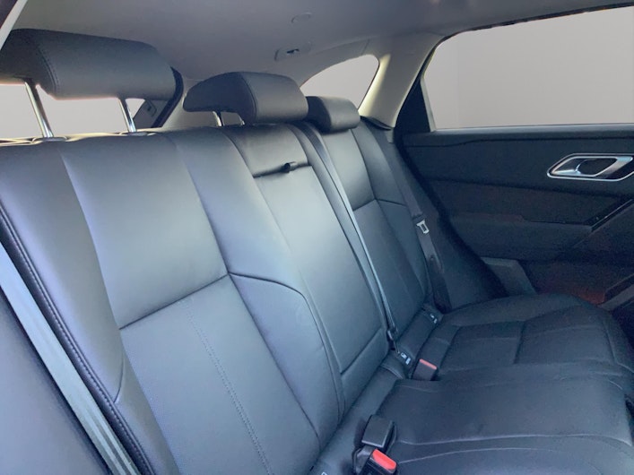 Vehicle image LAND ROVER RANGE ROVER VELAR