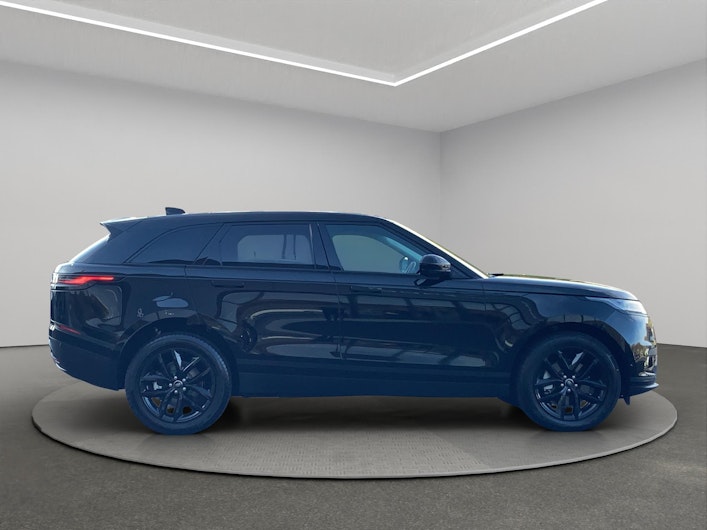 Vehicle image LAND ROVER RANGE ROVER VELAR