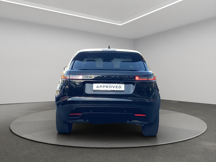 Vehicle image LAND ROVER RANGE ROVER VELAR