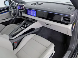 Porsche Macan 4