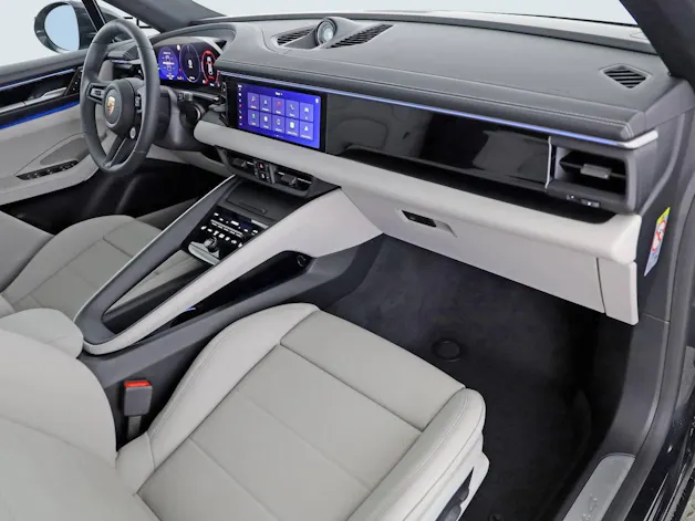 Porsche Macan 4