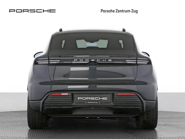Porsche Macan 4