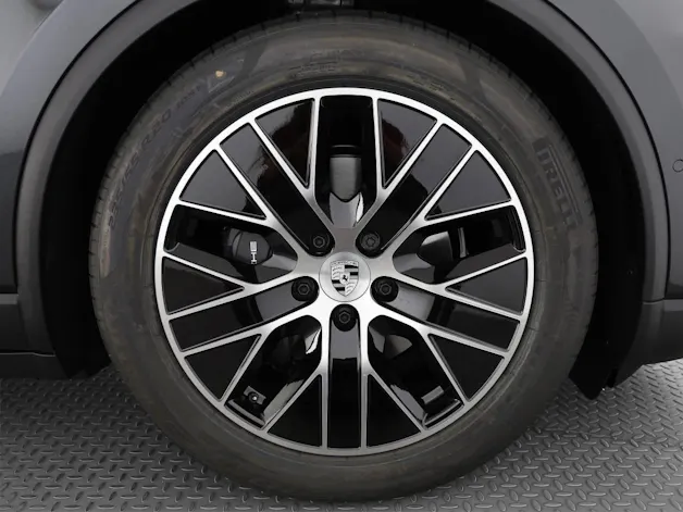 Porsche Macan 4